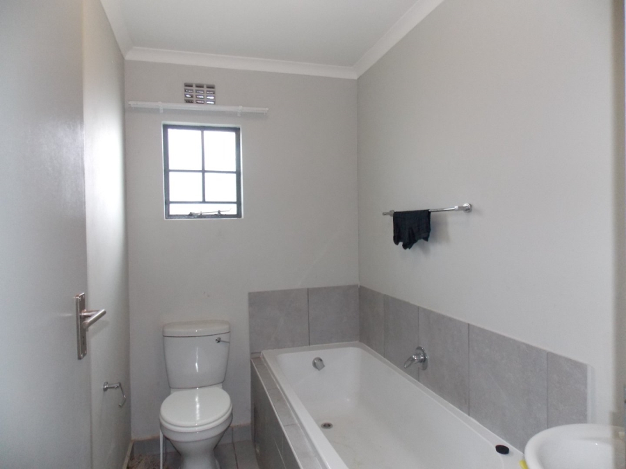 3 Bedroom Property for Sale in Sky City Gauteng