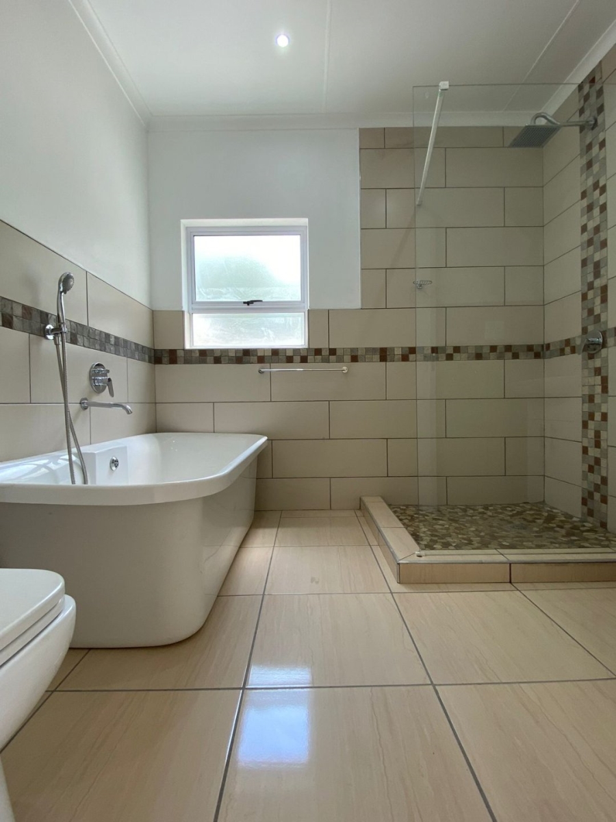 4 Bedroom Property for Sale in Highway Gardens Gauteng