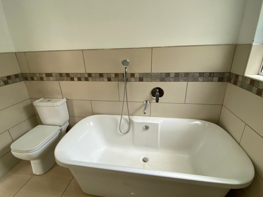 4 Bedroom Property for Sale in Highway Gardens Gauteng