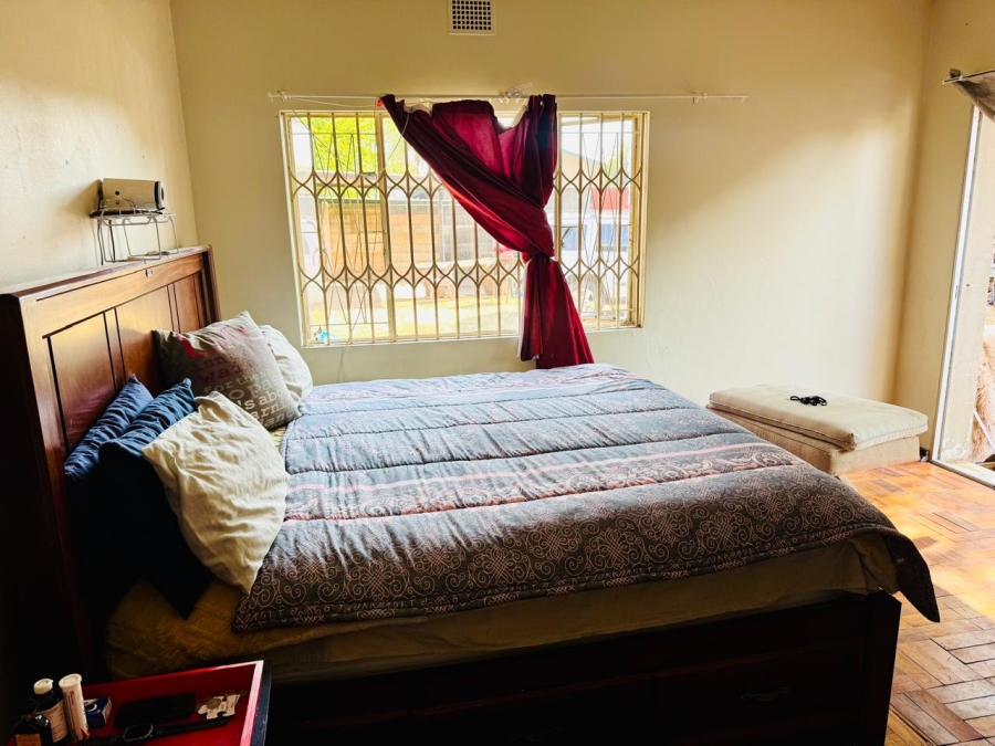 To Let 3 Bedroom Property for Rent in Gezina Gauteng