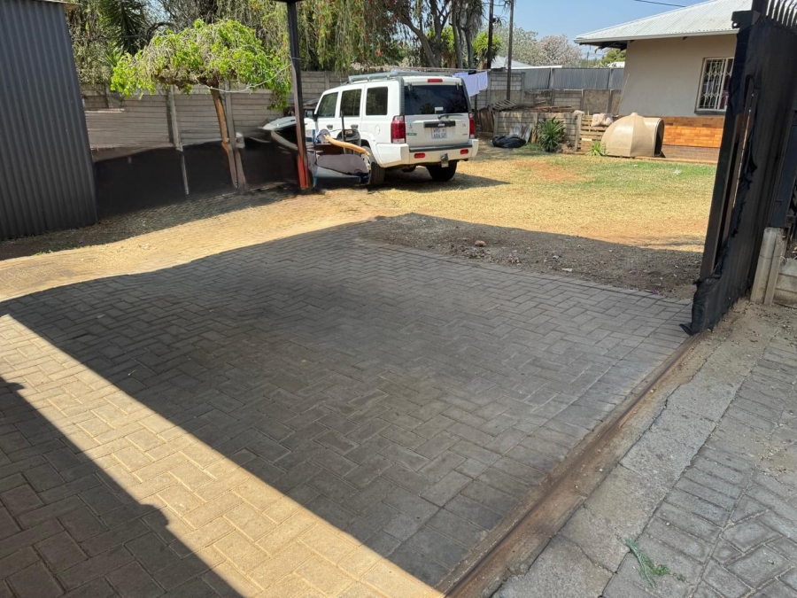 To Let 3 Bedroom Property for Rent in Gezina Gauteng