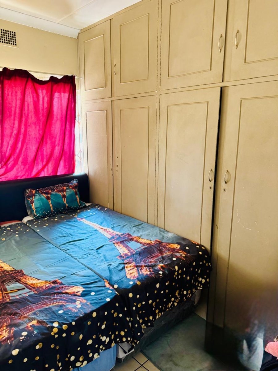 To Let 3 Bedroom Property for Rent in Gezina Gauteng