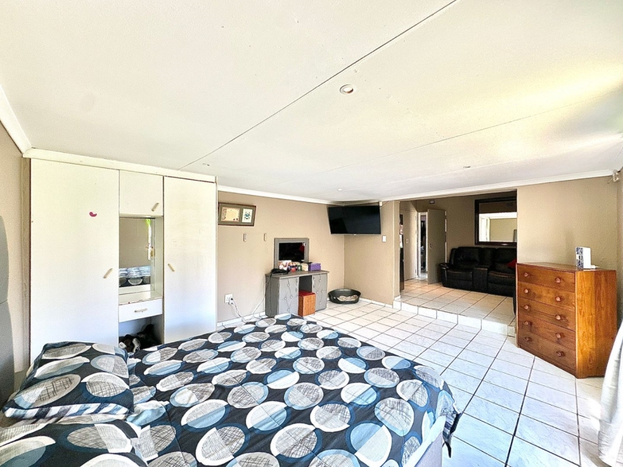 4 Bedroom Property for Sale in Van Dyk Park Gauteng