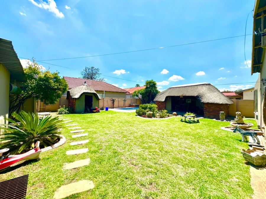 4 Bedroom Property for Sale in Van Dyk Park Gauteng