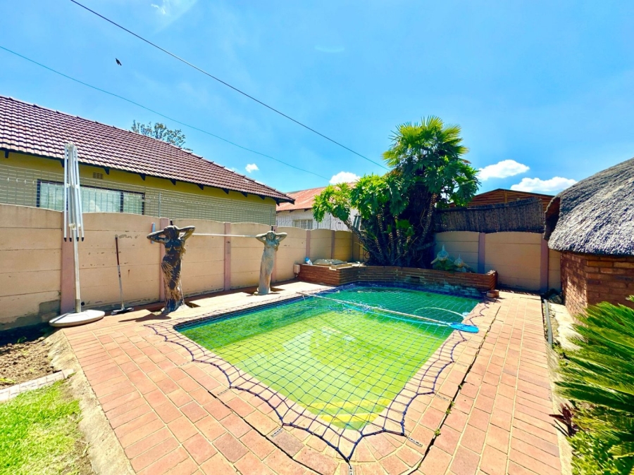 4 Bedroom Property for Sale in Van Dyk Park Gauteng