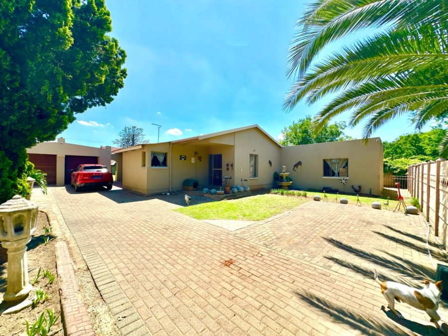 4 Bedroom Property for Sale in Van Dyk Park Gauteng
