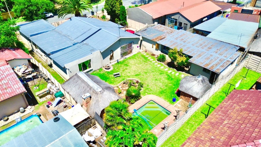 4 Bedroom Property for Sale in Van Dyk Park Gauteng