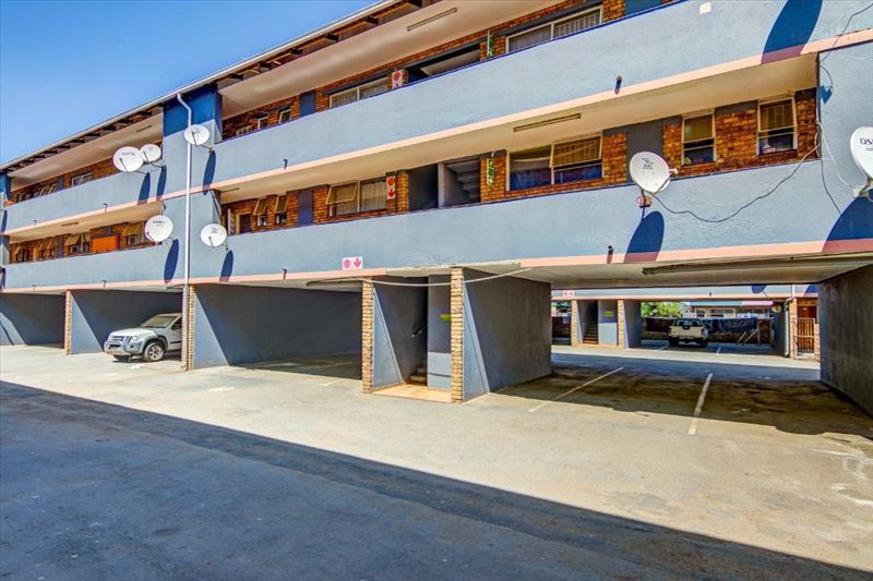 2 Bedroom Property for Sale in Kempton Park Central Gauteng