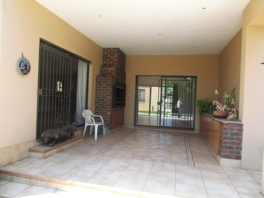5 Bedroom Property for Sale in Vanderbijlpark SE 4 Gauteng