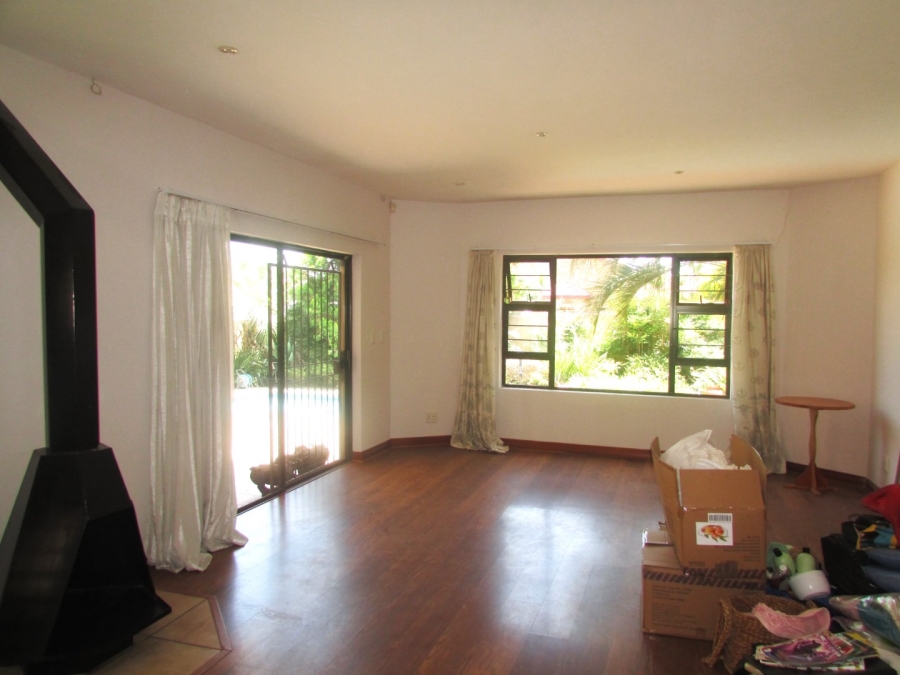 5 Bedroom Property for Sale in Vanderbijlpark SE 4 Gauteng