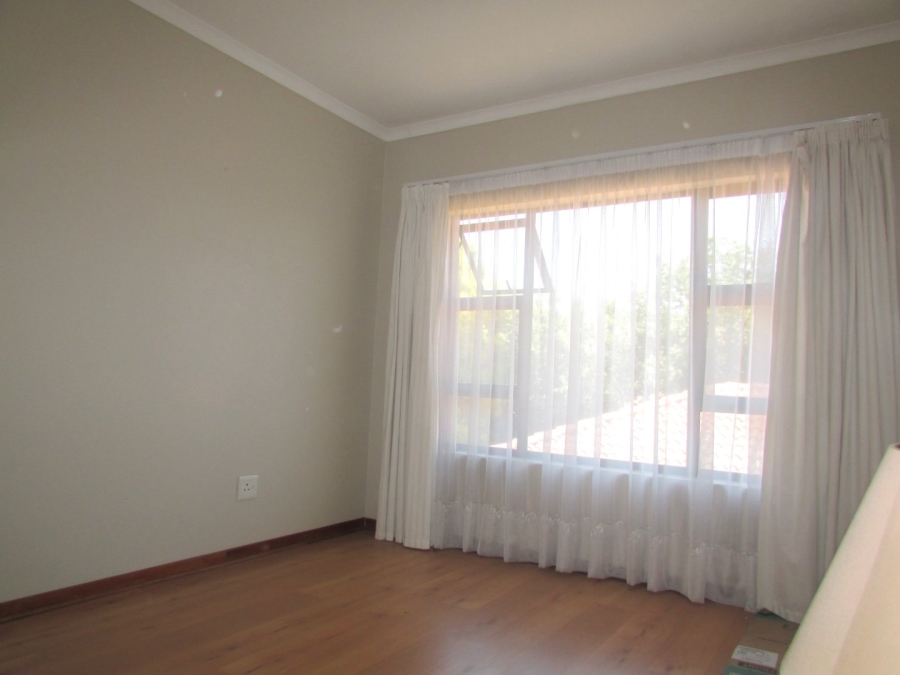 5 Bedroom Property for Sale in Vanderbijlpark SE 4 Gauteng