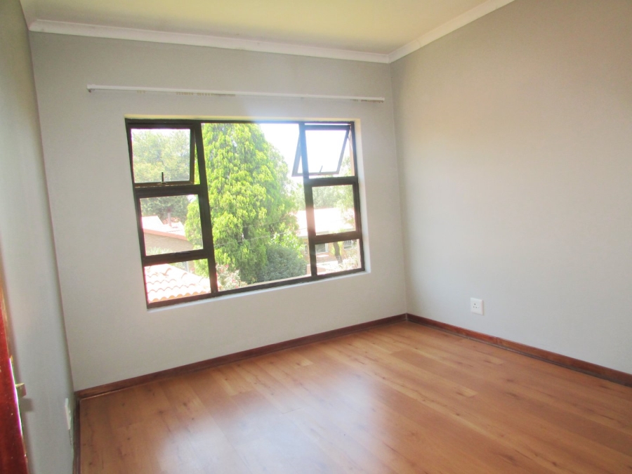 5 Bedroom Property for Sale in Vanderbijlpark SE 4 Gauteng