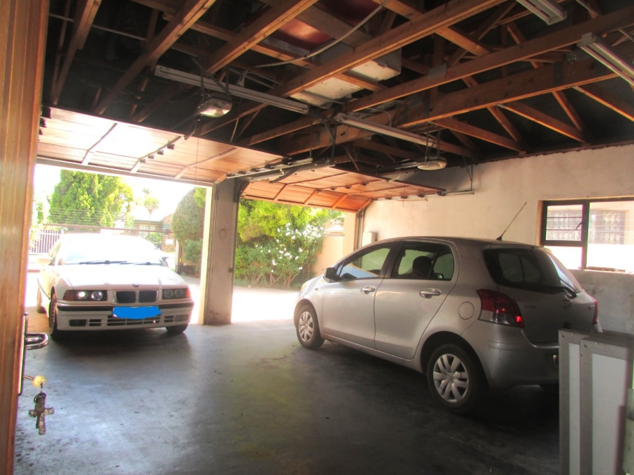 5 Bedroom Property for Sale in Vanderbijlpark SE 4 Gauteng