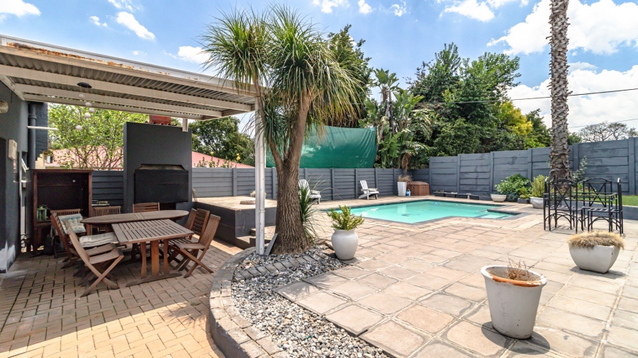 3 Bedroom Property for Sale in Lakeside Village Gauteng