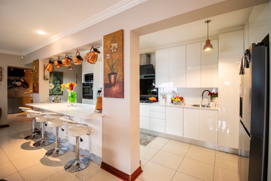 4 Bedroom Property for Sale in New Redruth Gauteng