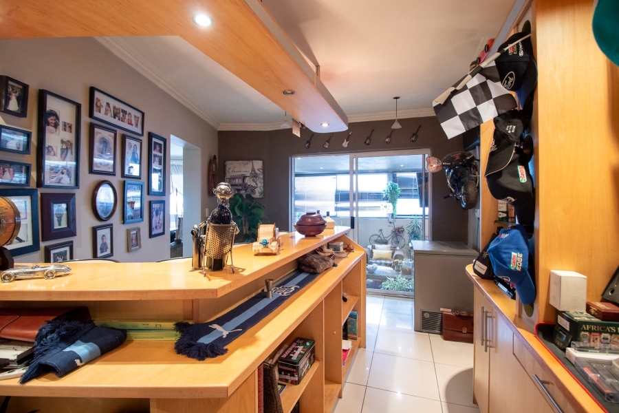 4 Bedroom Property for Sale in New Redruth Gauteng