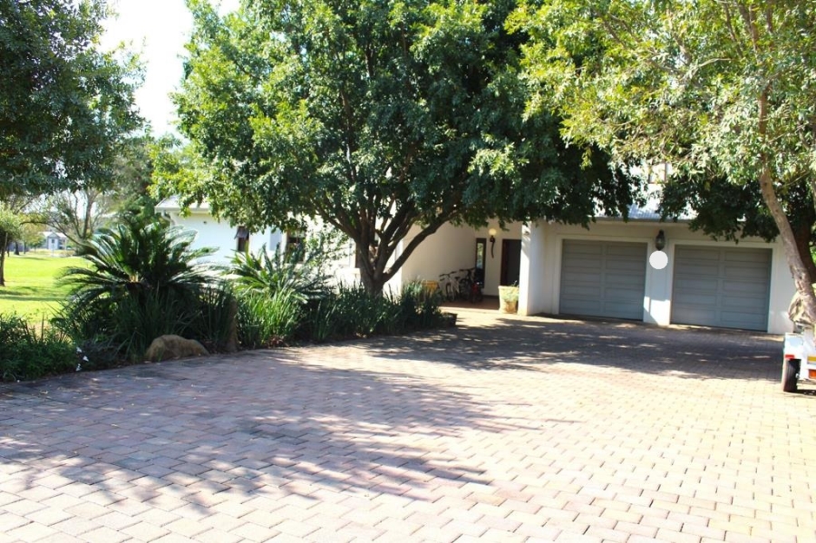 To Let 3 Bedroom Property for Rent in Waterlake Farm Lifestyle Estate Gauteng