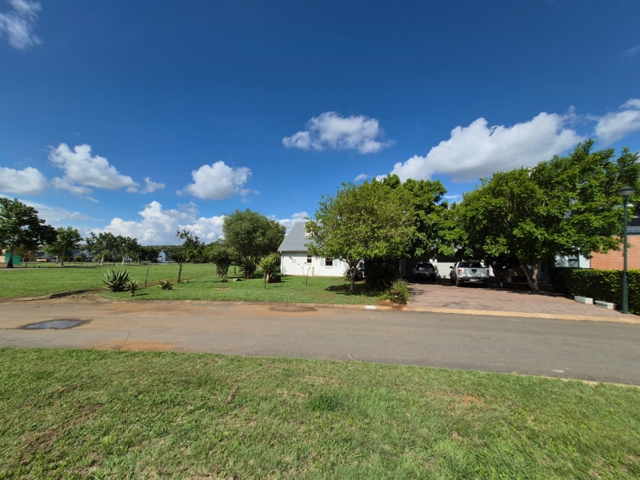 To Let 3 Bedroom Property for Rent in Waterlake Farm Lifestyle Estate Gauteng