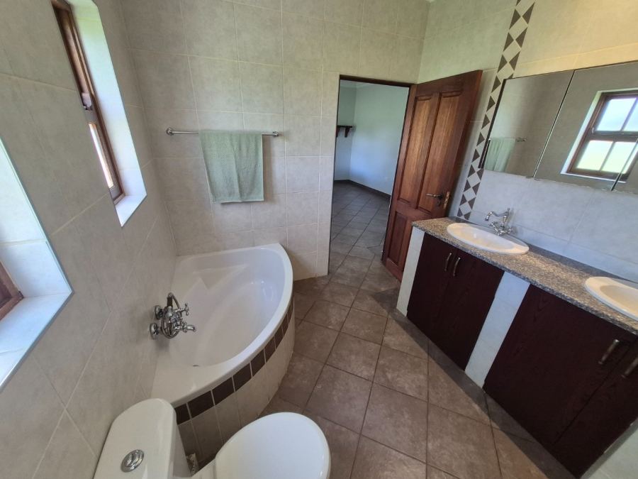 To Let 3 Bedroom Property for Rent in Waterlake Farm Lifestyle Estate Gauteng