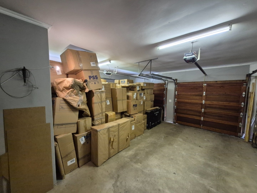 To Let 3 Bedroom Property for Rent in Waterlake Farm Lifestyle Estate Gauteng