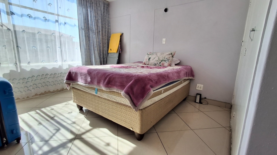 2 Bedroom Property for Sale in Gezina Gauteng
