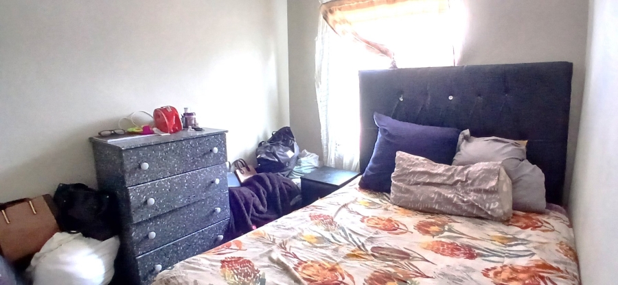 2 Bedroom Property for Sale in Heuweloord Gauteng