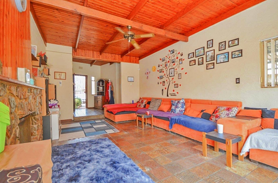 4 Bedroom Property for Sale in Selcourt Gauteng