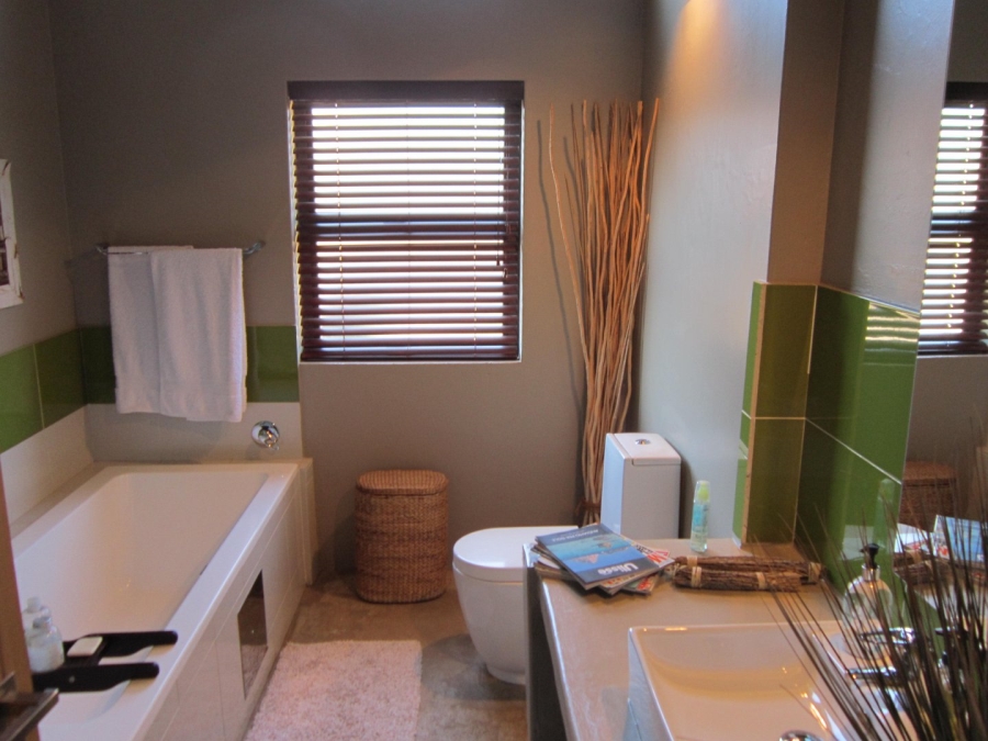 4 Bedroom Property for Sale in Olympus AH Gauteng