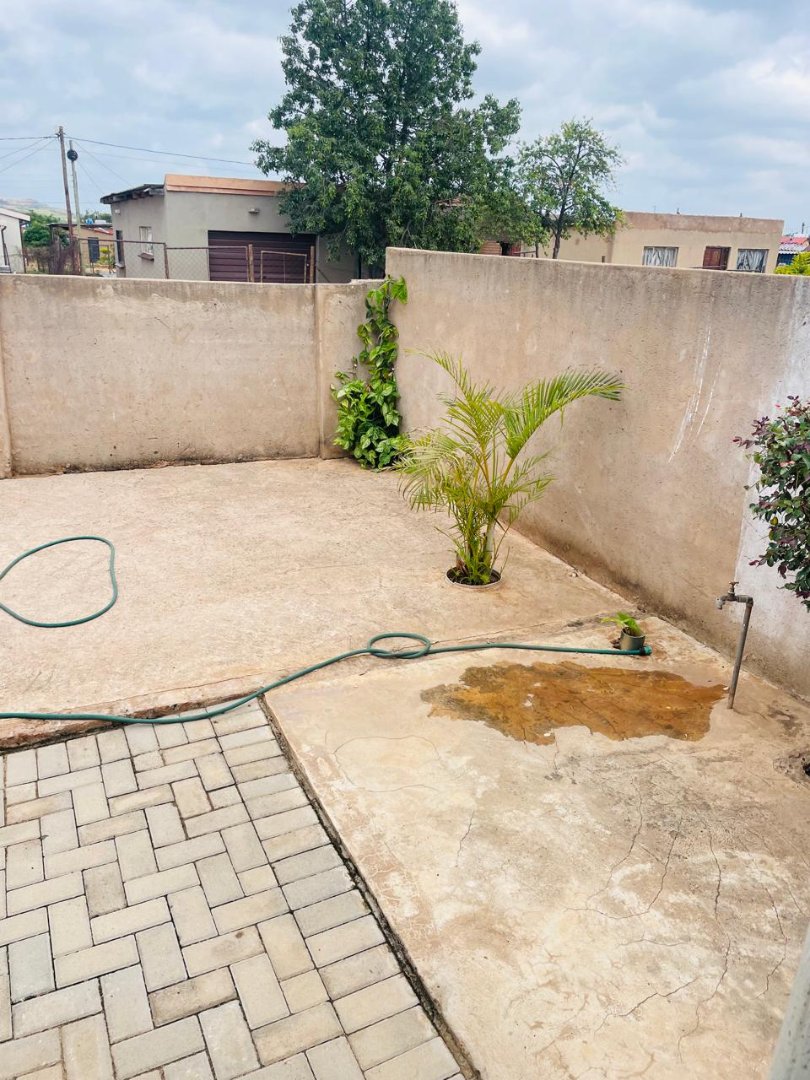 2 Bedroom Property for Sale in Ga-Rankuwa Unit 23 Gauteng