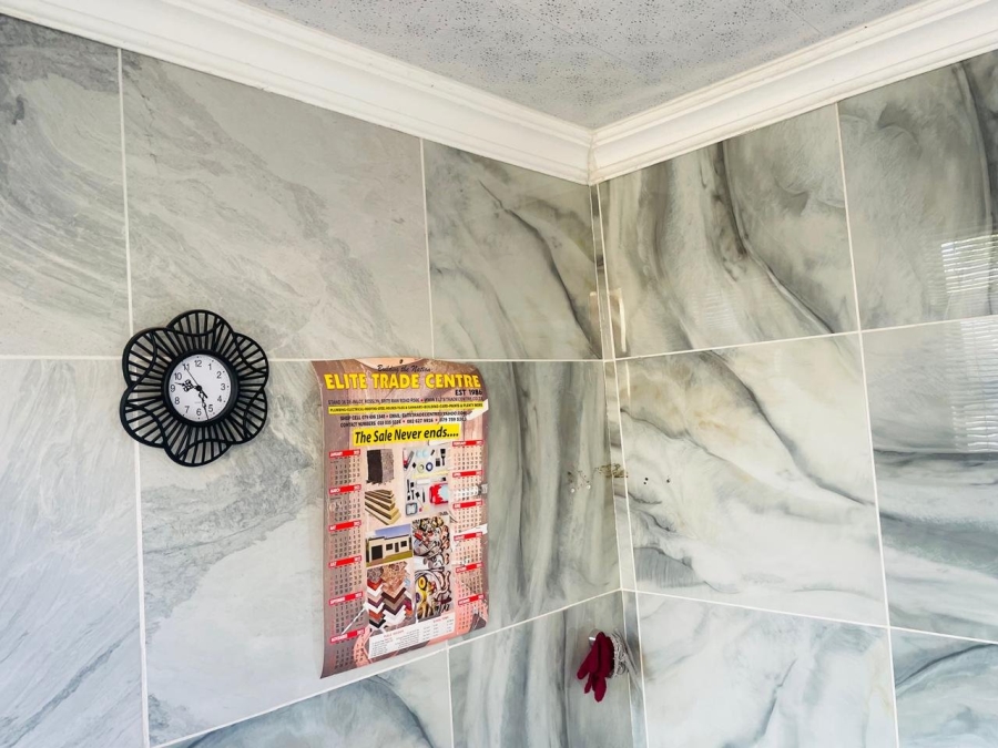 2 Bedroom Property for Sale in Ga-Rankuwa Unit 23 Gauteng