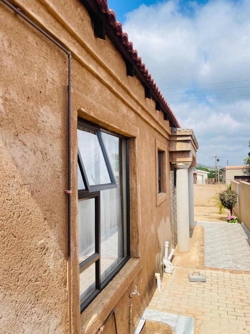 2 Bedroom Property for Sale in Ga-Rankuwa Unit 23 Gauteng