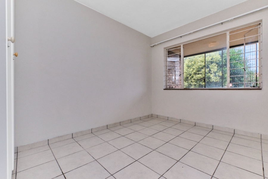 3 Bedroom Property for Sale in Fairland Gauteng