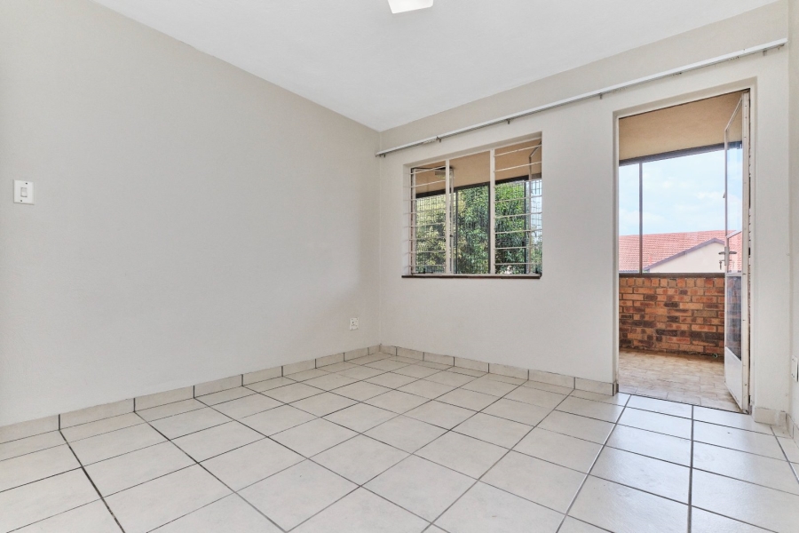 3 Bedroom Property for Sale in Fairland Gauteng