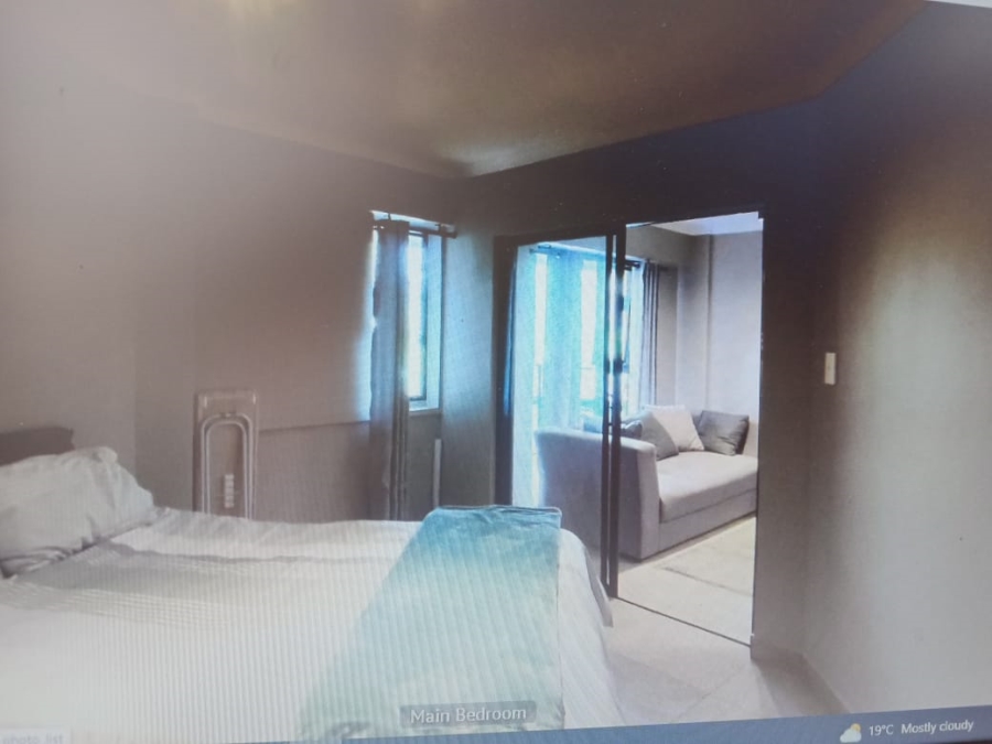 1 Bedroom Property for Sale in Bedfordview Gauteng