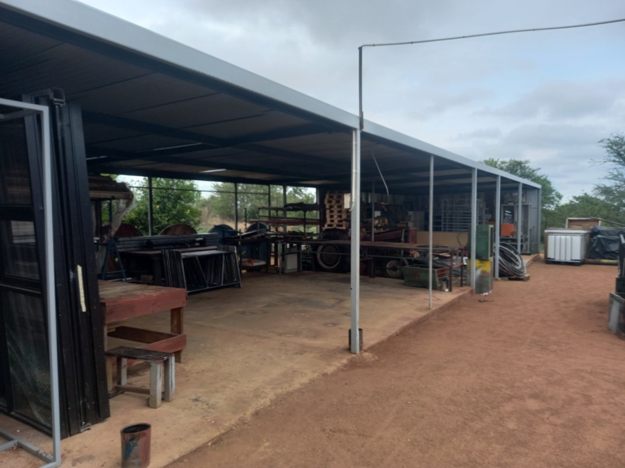 Commercial Property for Sale in Dinokeng Game Reserve Gauteng