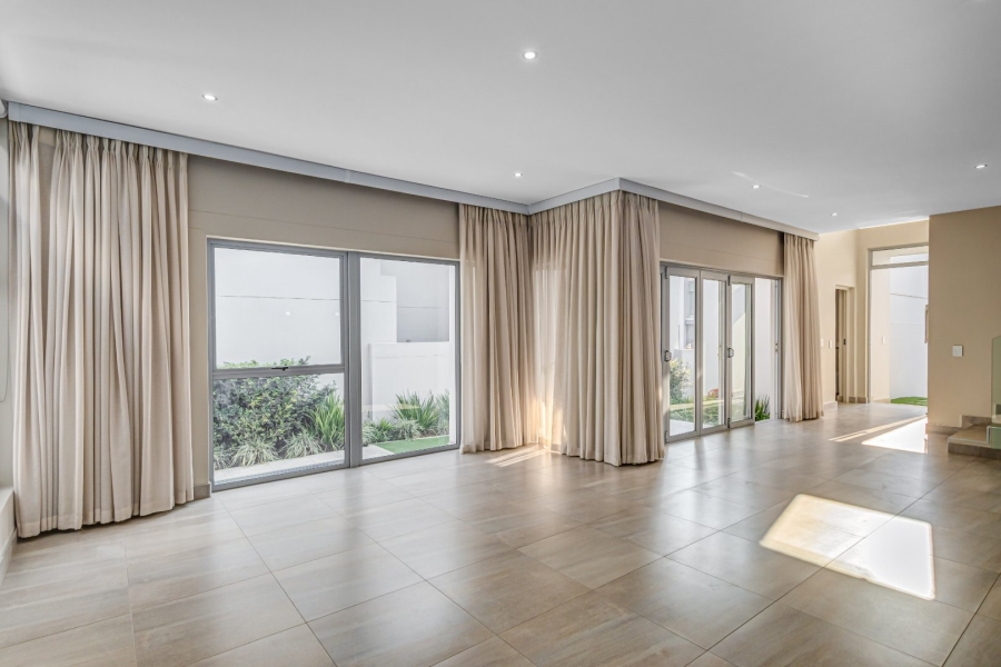 3 Bedroom Property for Sale in Bryanston Gauteng