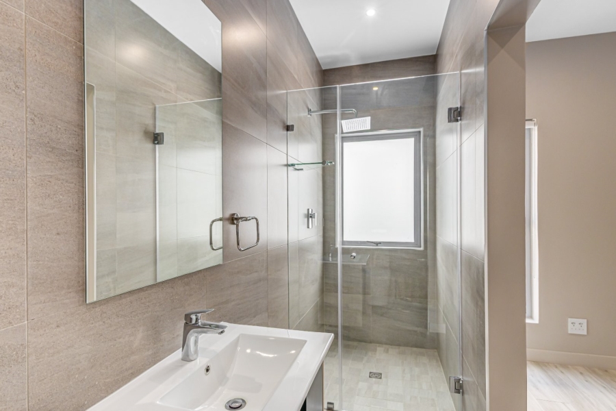 3 Bedroom Property for Sale in Bryanston Gauteng