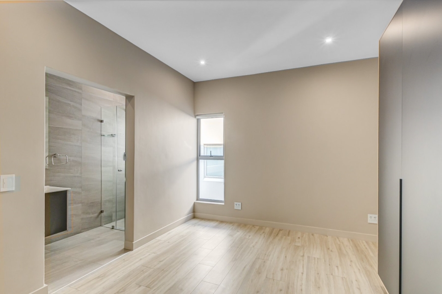 3 Bedroom Property for Sale in Bryanston Gauteng