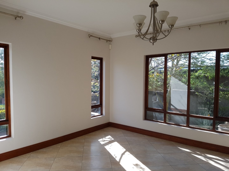 To Let 4 Bedroom Property for Rent in Olympus AH Gauteng