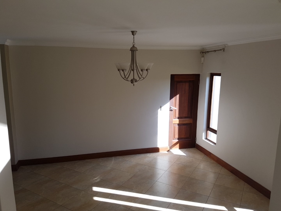 To Let 4 Bedroom Property for Rent in Olympus AH Gauteng