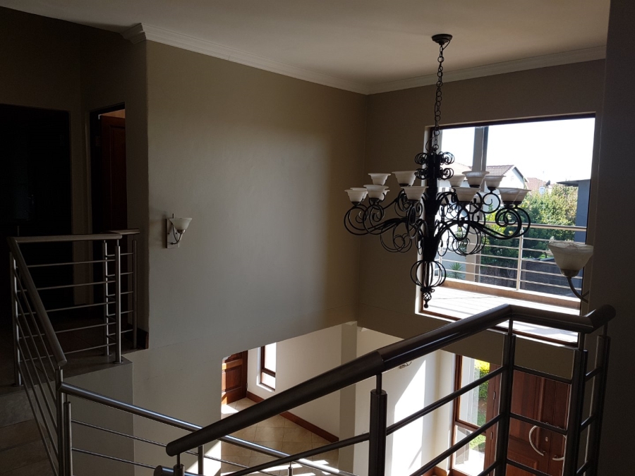 To Let 4 Bedroom Property for Rent in Olympus AH Gauteng