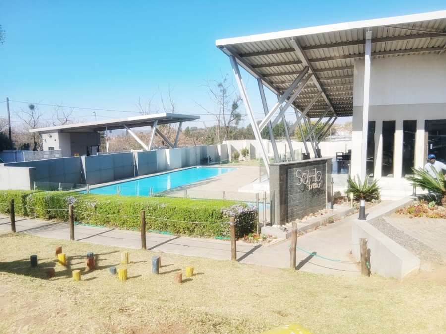 3 Bedroom Property for Sale in Broadacres Gauteng