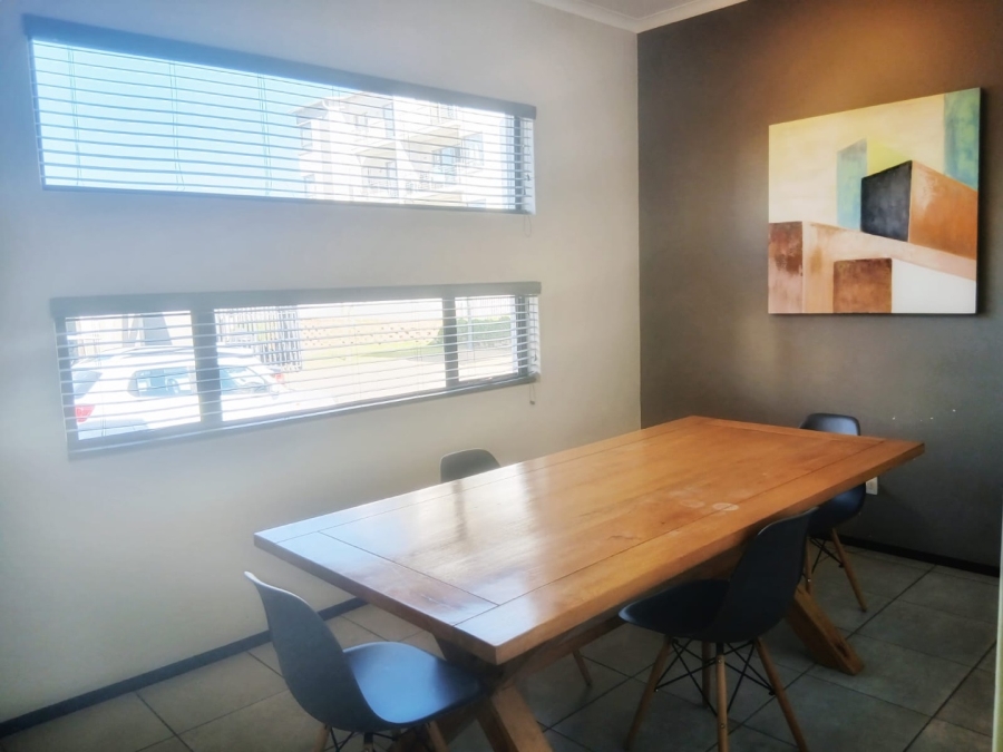 3 Bedroom Property for Sale in Broadacres Gauteng