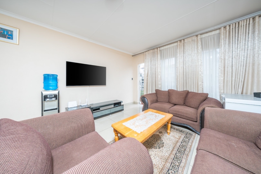 2 Bedroom Property for Sale in Eden Glen Gauteng