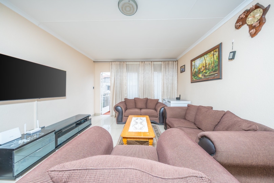 2 Bedroom Property for Sale in Eden Glen Gauteng