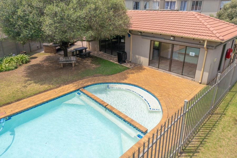 2 Bedroom Property for Sale in Eden Glen Gauteng