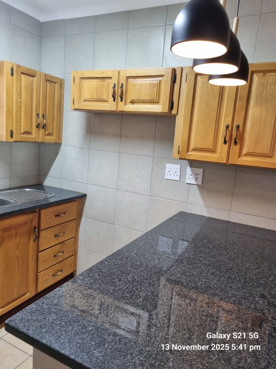 To Let 3 Bedroom Property for Rent in Lyttelton Manor Gauteng