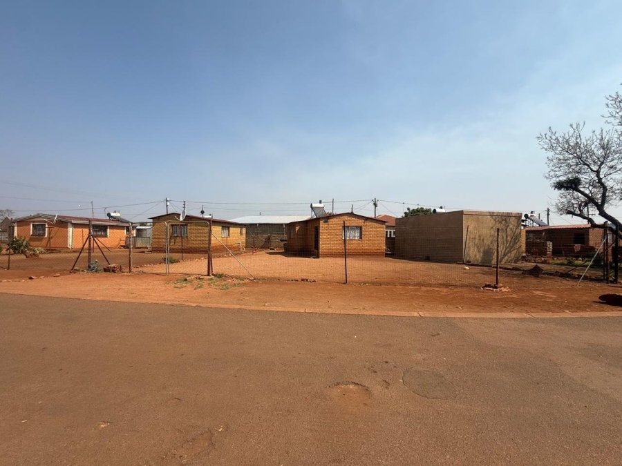 Bedroom Property for Sale in Ga-Rankuwa Unit 23 Gauteng