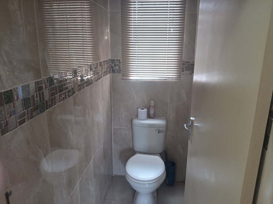 3 Bedroom Property for Sale in Soshanguve VV Gauteng