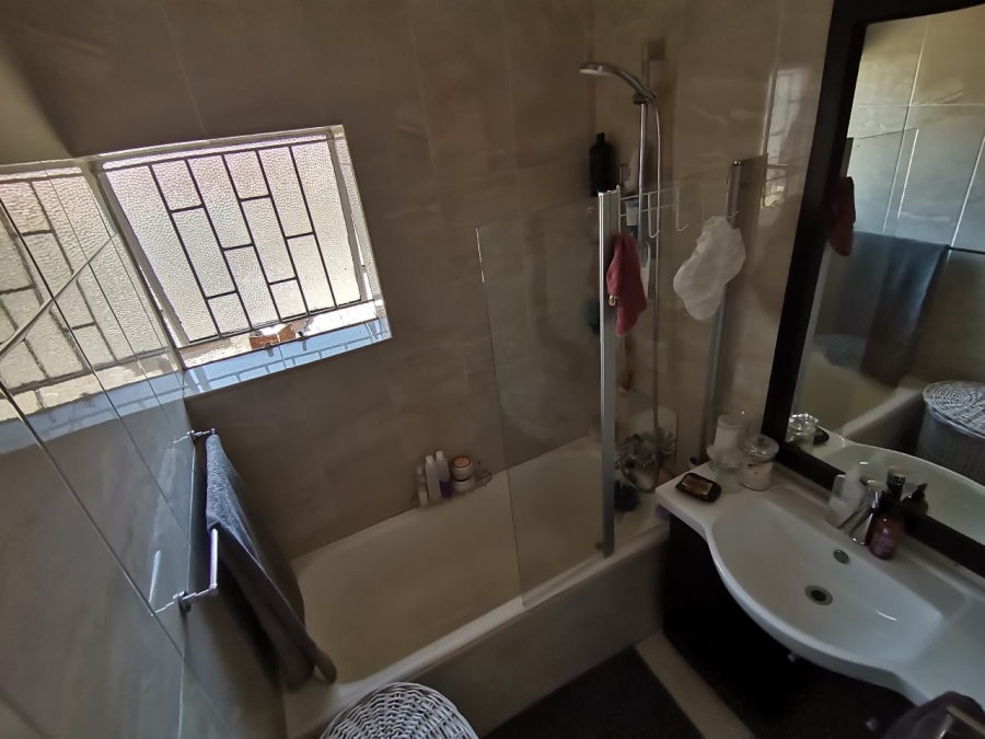 3 Bedroom Property for Sale in Vanderbijlpark SW 1 Gauteng